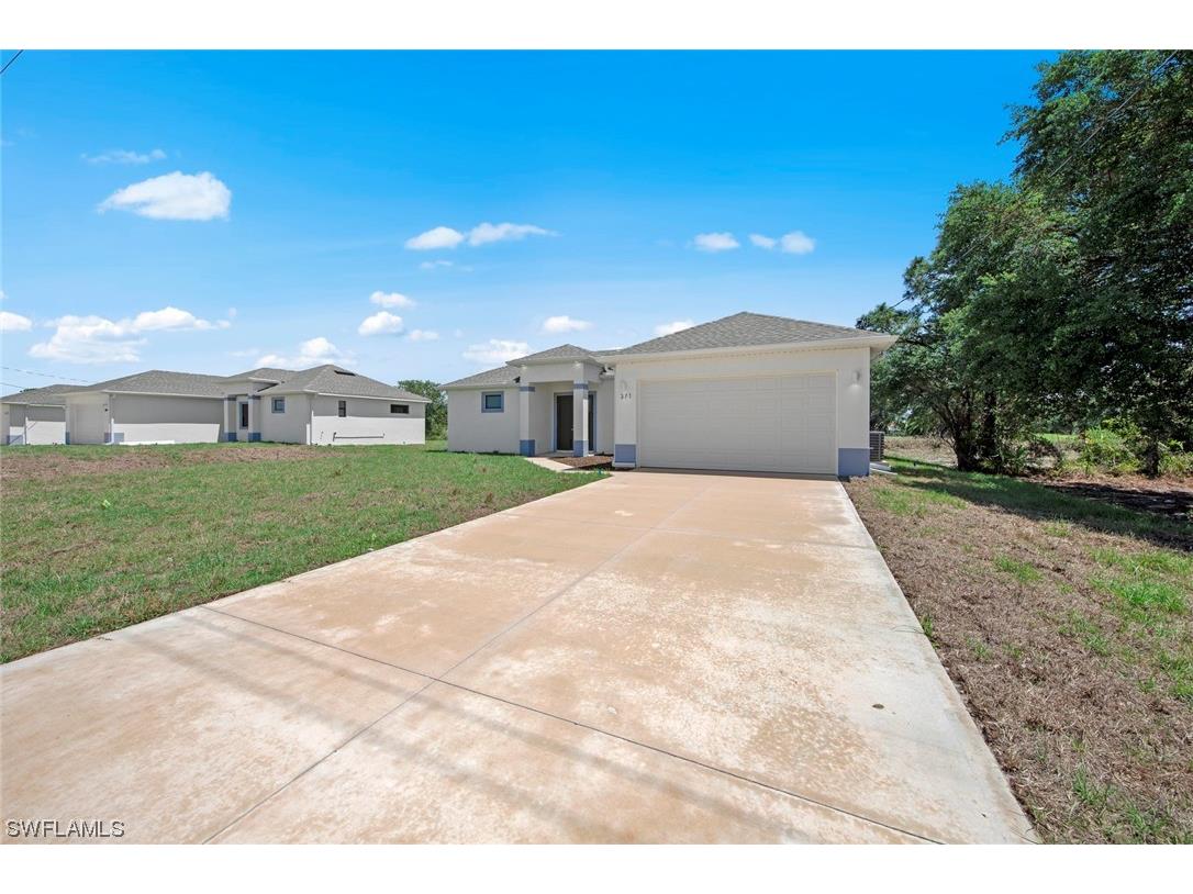 371 Ranier Avenue Lehigh Acres FL 33974 223030938 image1