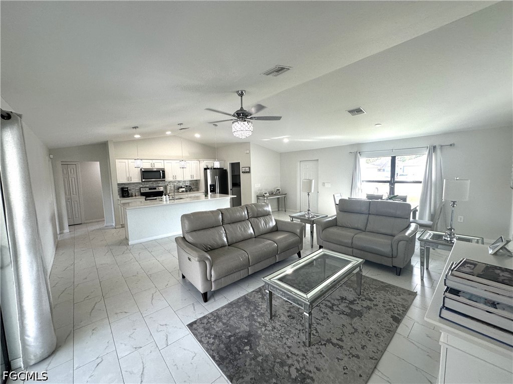 3710 38th Street SW Lehigh Acres FL 33976 2026024608 image9