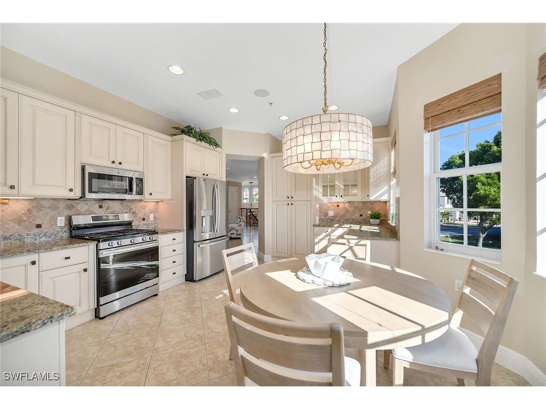 3710 Montreux Lane #201 Naples FL 34114 226000623 image2