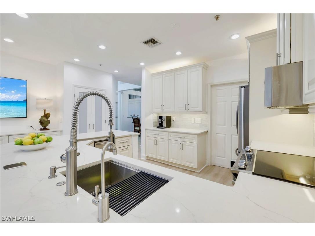 3710 Rachel Lane Naples FL 34103 226006649 image22