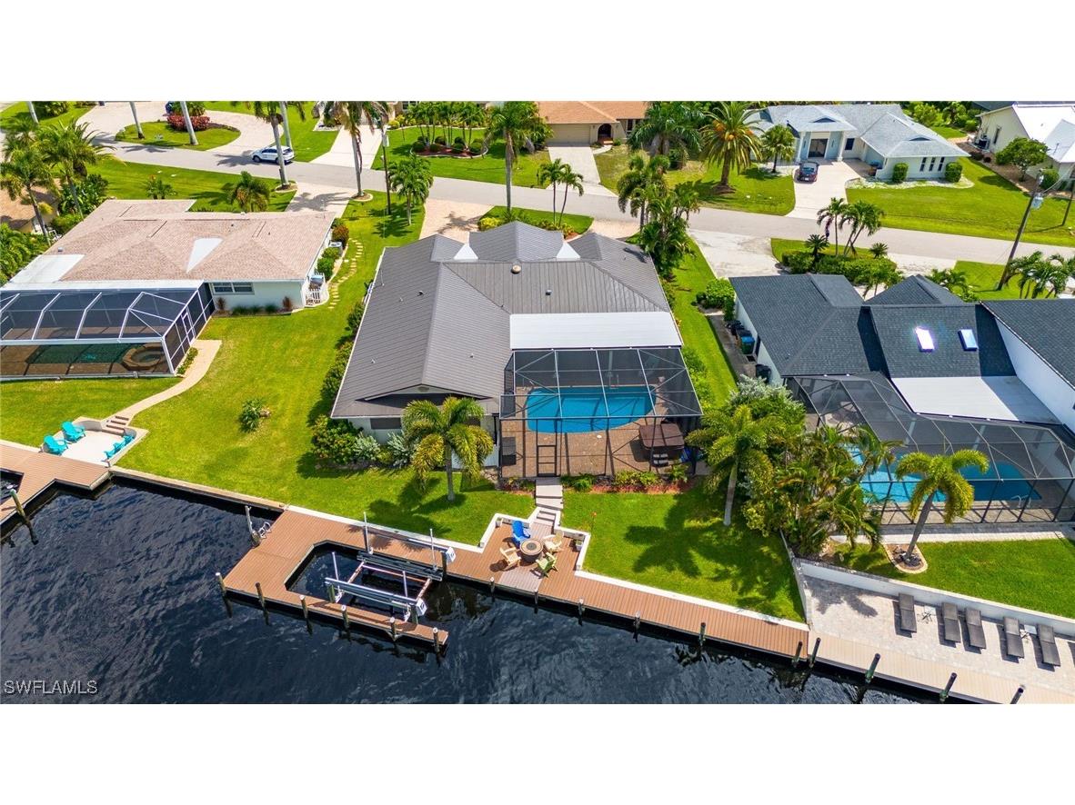 3710 SE 21st Avenue Cape Coral FL 33904 224061353 image1