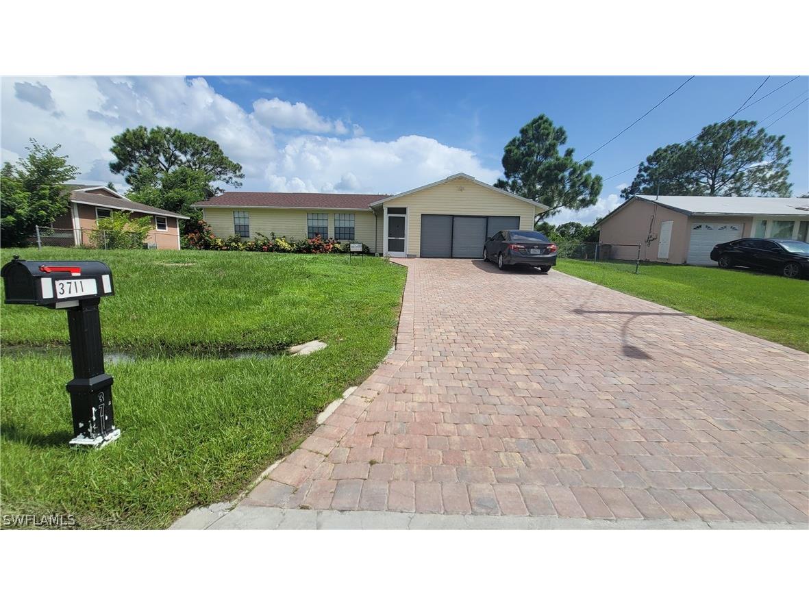 3711 10th Street SW Lehigh Acres FL 33976 226010744 image1