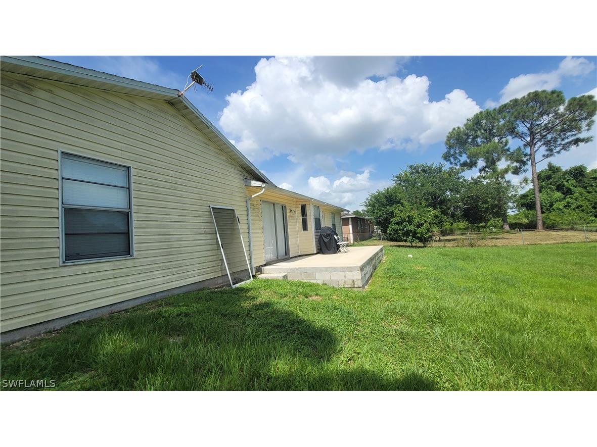 3711 10th Street SW Lehigh Acres FL 33976 226010744 image4