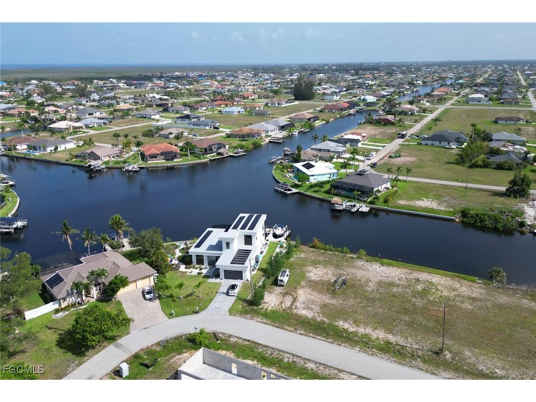 3711 NW 9th Terrace Cape Coral FL 33993 2026003141 image7