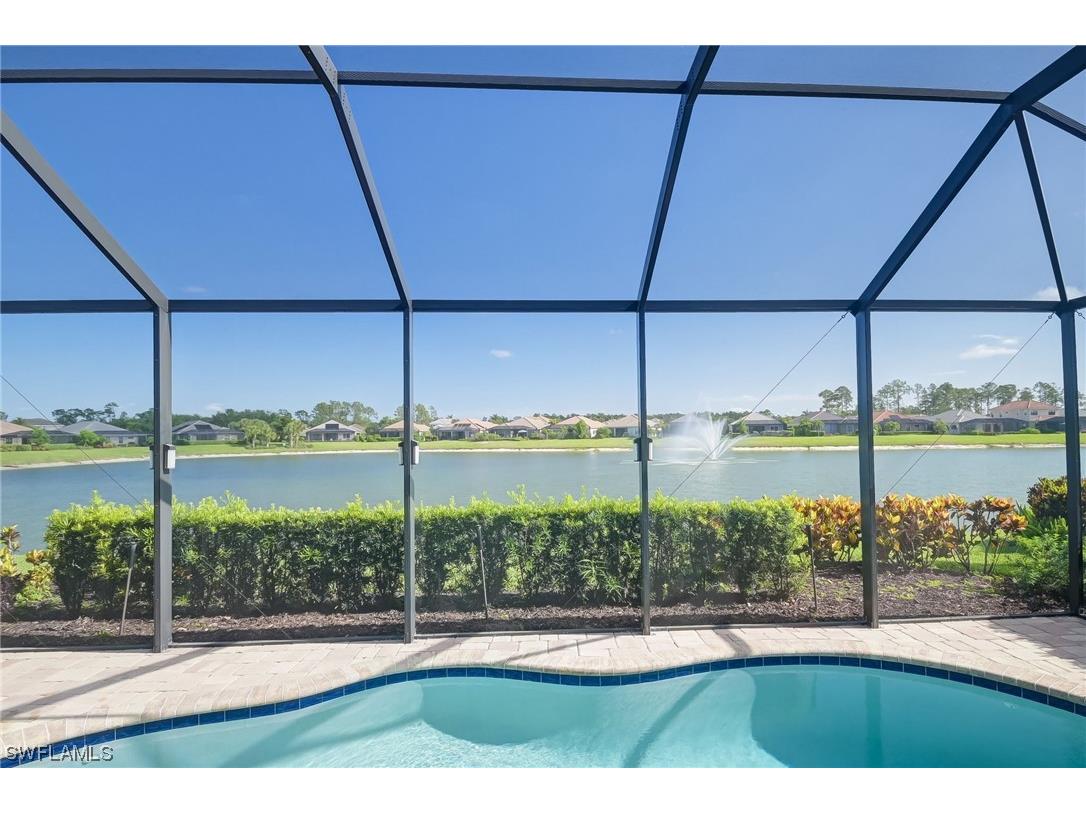 3712 Canopy Circle Naples FL 34120 223029861 image1