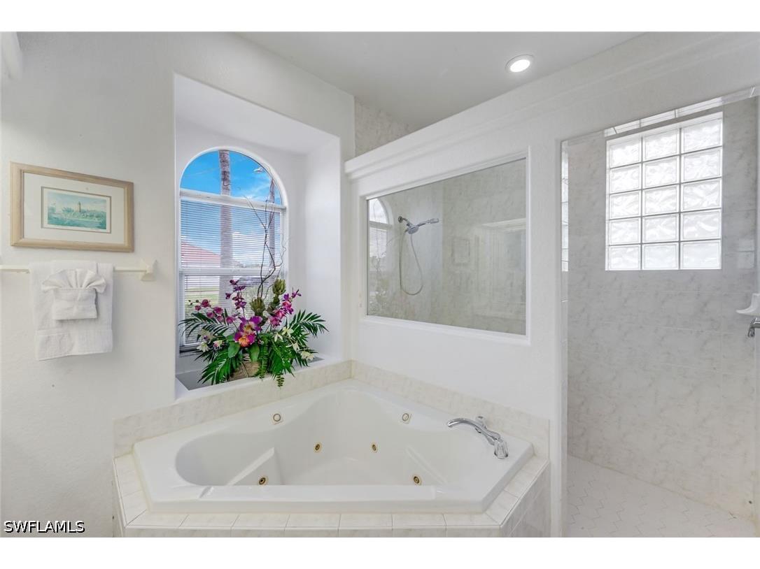 3712 SE 17th Place Cape Coral FL 33904 226020007 image17