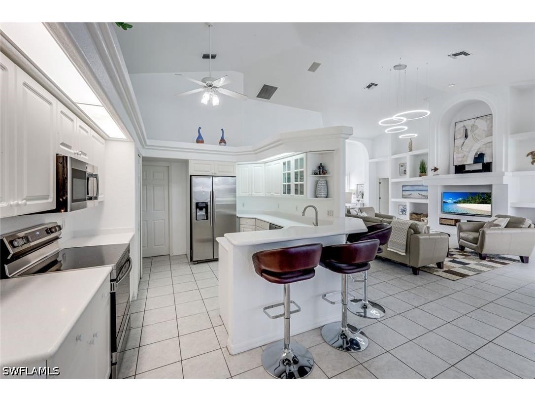3712 SE 17th Place Cape Coral FL 33904 226020007 image8