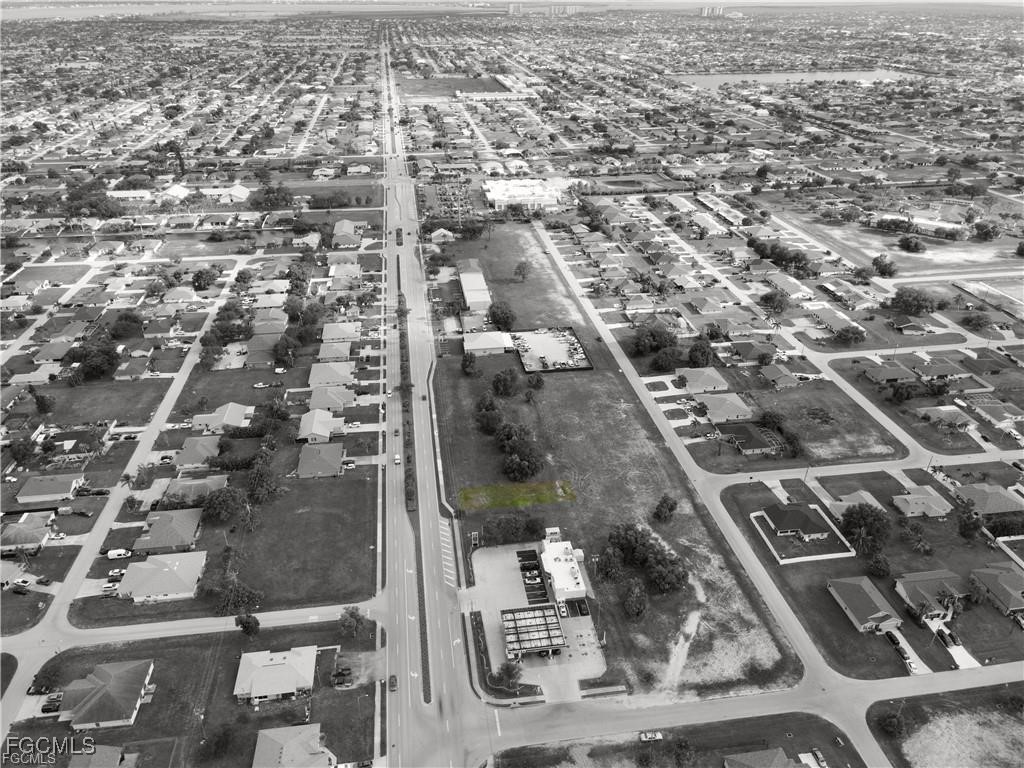 3712 Skyline Boulevard Cape Coral FL 33914 2026000916 image4