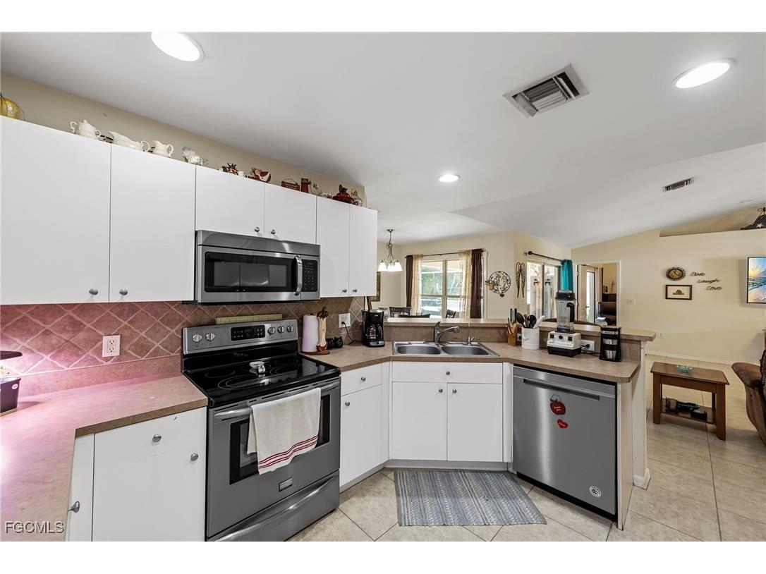 3713 17th Street W Lehigh Acres FL 33971 2026005230 image14
