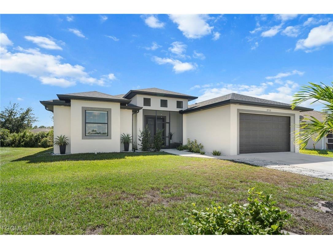 3713 25th Street SW Lehigh Acres FL 33976 2025014264 image1