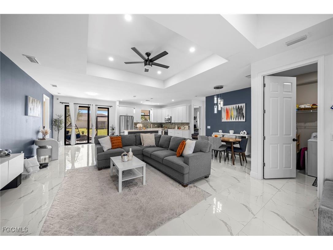 3713 25th Street SW Lehigh Acres FL 33976 2025014264 image2