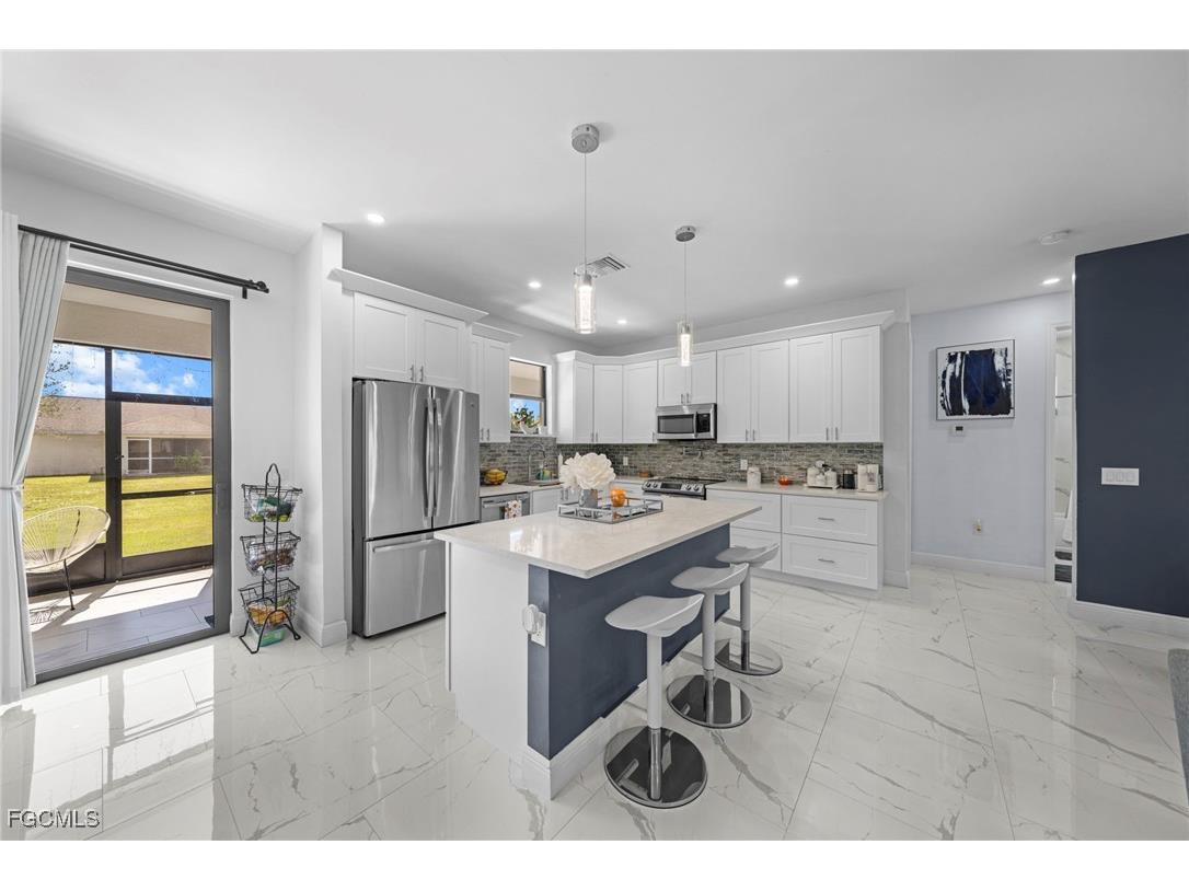 3713 25th Street SW Lehigh Acres FL 33976 2025014264 image6