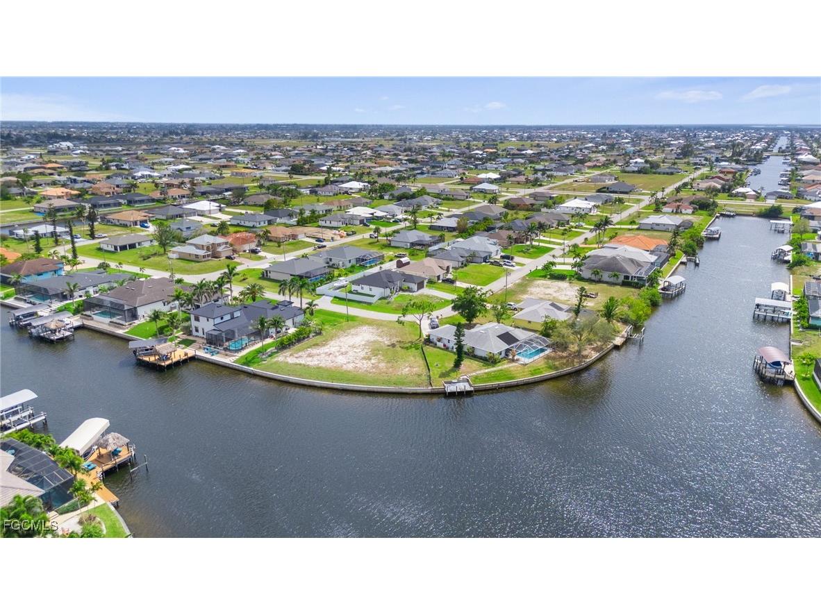 3713 NW 14th Street Cape Coral FL 33993 2025014729 image1
