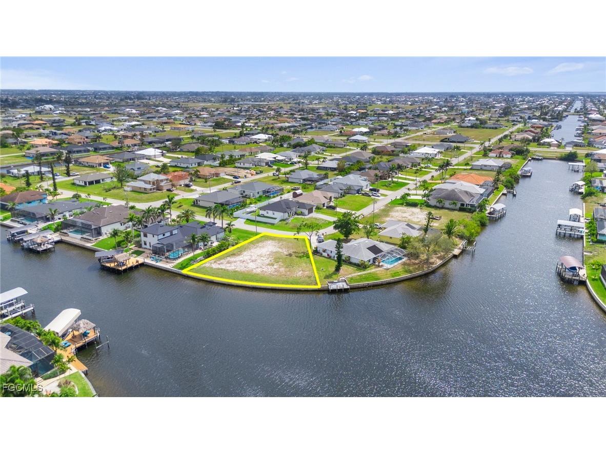 3713 NW 14th Street Cape Coral FL 33993 2025014729 image9