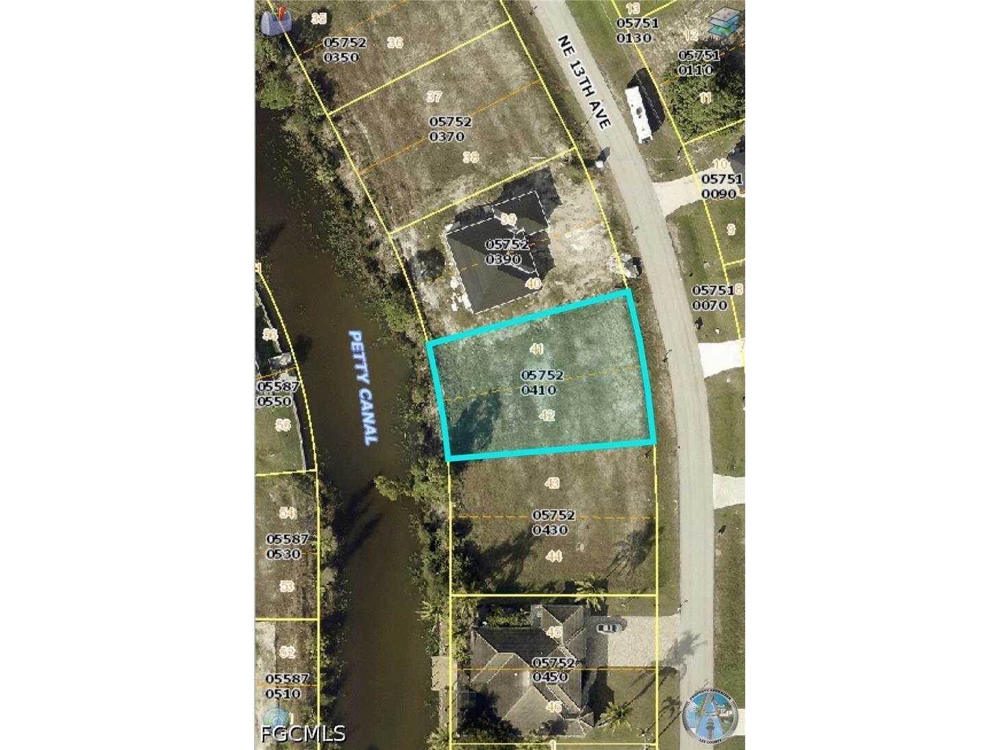 3714 NE 13th Avenue Cape Coral FL 33909 2026026054 image1