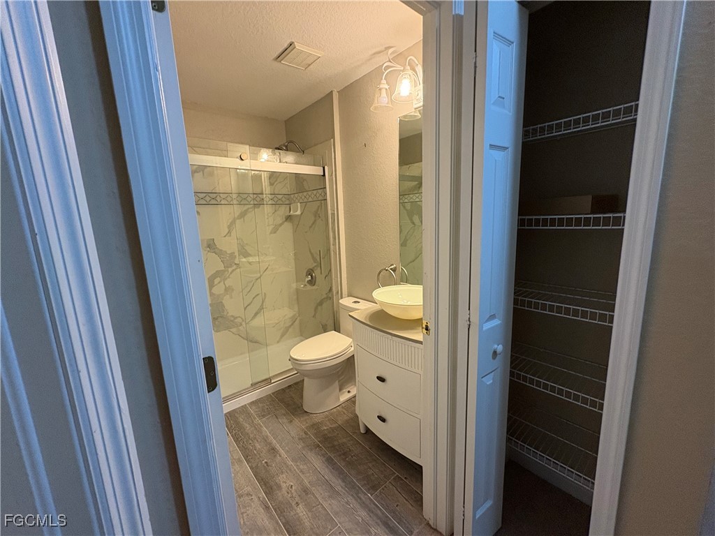 3714 NE 17th Avenue Cape Coral FL 33909 2025024432 image15