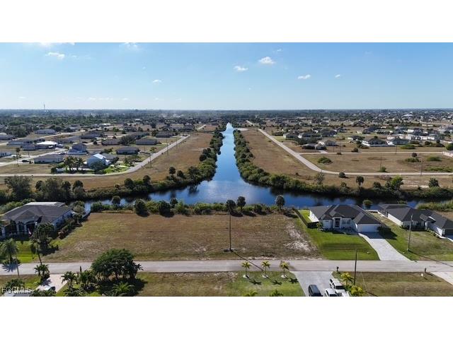 3714 NW 41st Lane Cape Coral FL 33993 2025021883 image4