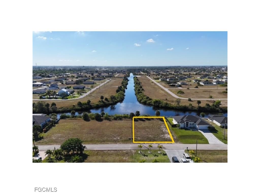 3714 NW 41st Lane Cape Coral FL 33993 2025021883 image5