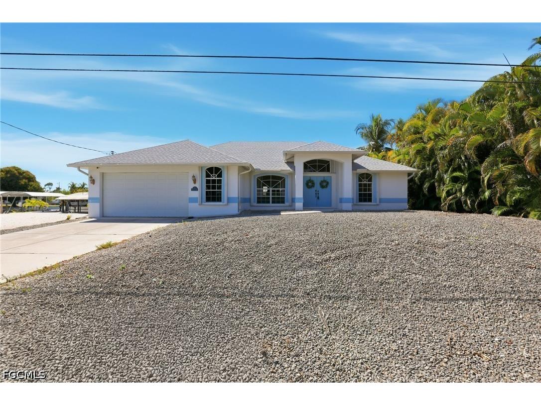 3715 Manatee Drive Saint James City FL 33956 2026013900 image2