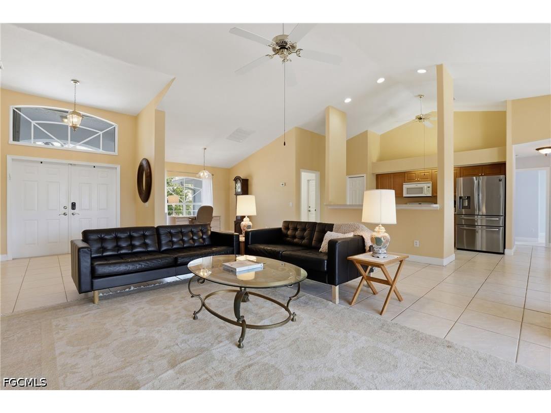3715 Manatee Drive Saint James City FL 33956 2026013900 image7