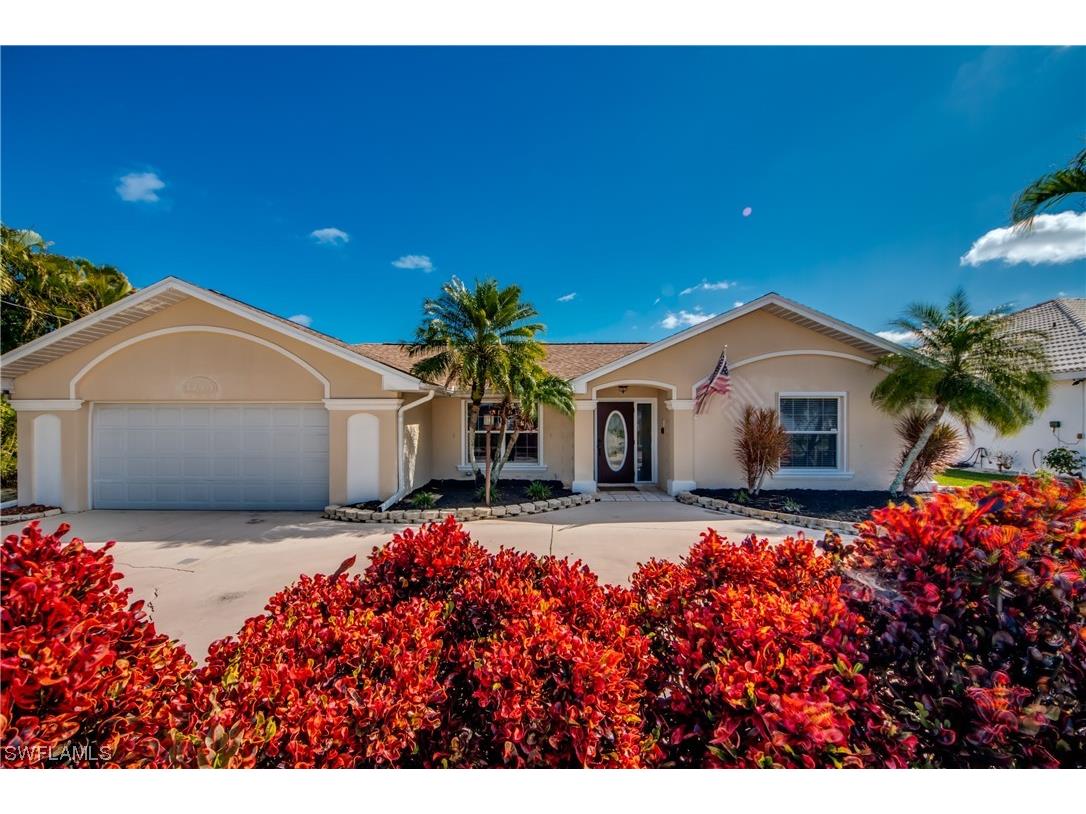 3715 SE 16th Place Cape Coral FL 33904 224008008 image1