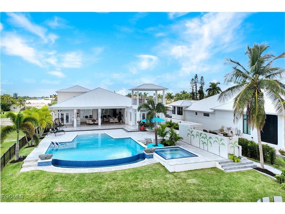 3715 SE 21st Place Cape Coral FL 33904 2025024628 image10