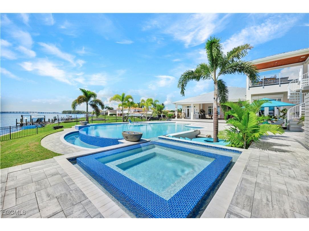 3715 SE 21st Place Cape Coral FL 33904 2025024628 image14