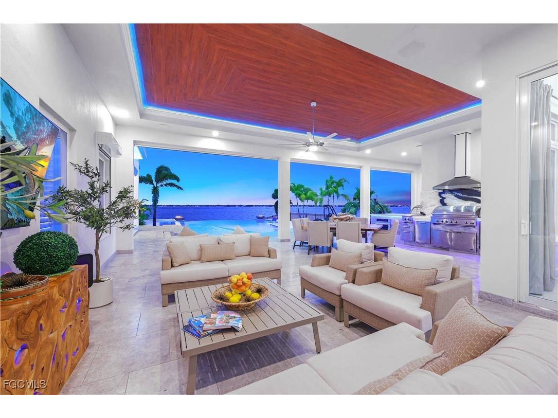 3715 SE 21st Place Cape Coral FL 33904 2025024628 image16