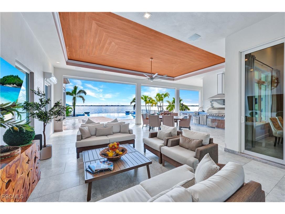 3715 SE 21st Place Cape Coral FL 33904 2025024628 image37