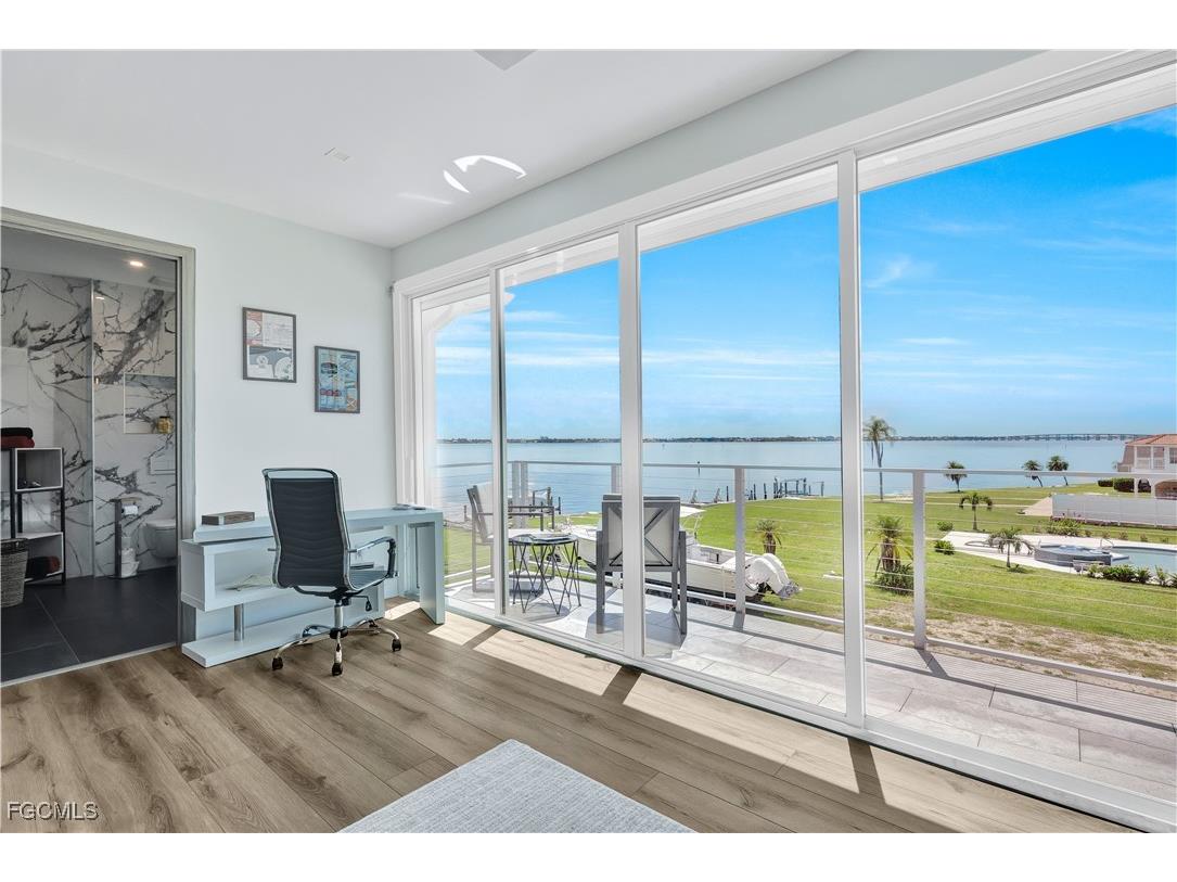 3715 SE 21st Place Cape Coral FL 33904 2025024628 image46