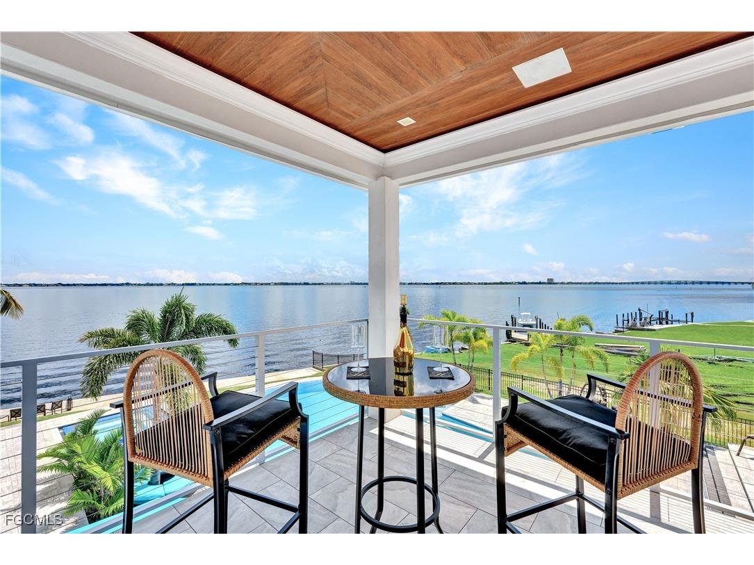 3715 SE 21st Place Cape Coral FL 33904 2025024628 image49