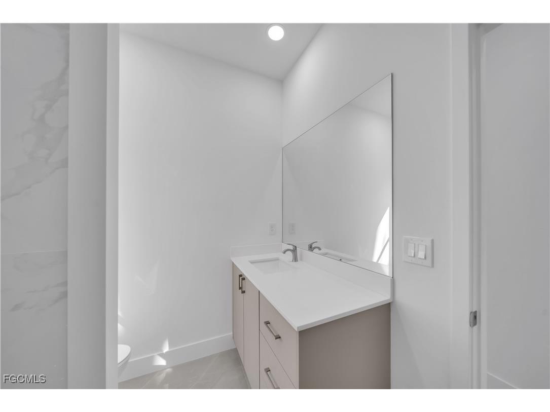 3715 Sunset Road Lehigh Acres FL 33971 2025001284 image18