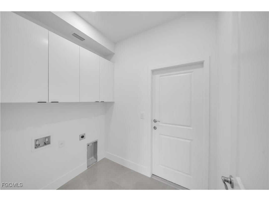 3715 Sunset Road Lehigh Acres FL 33971 2025001284 image25