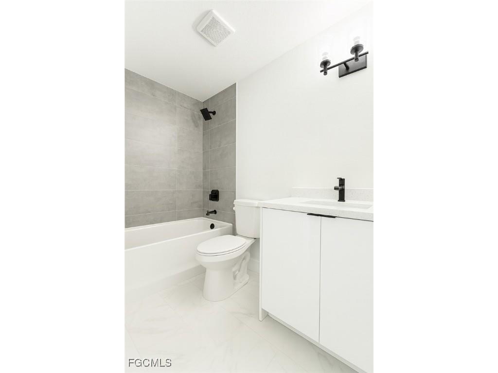 3716 NE 15th Avenue Cape Coral FL 33909 2025023328 image20