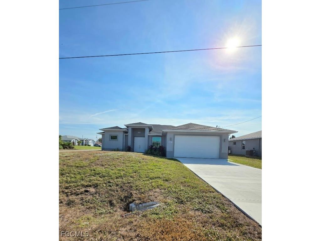 3717 16th Street W Lehigh Acres FL 33971 2025023989 image1