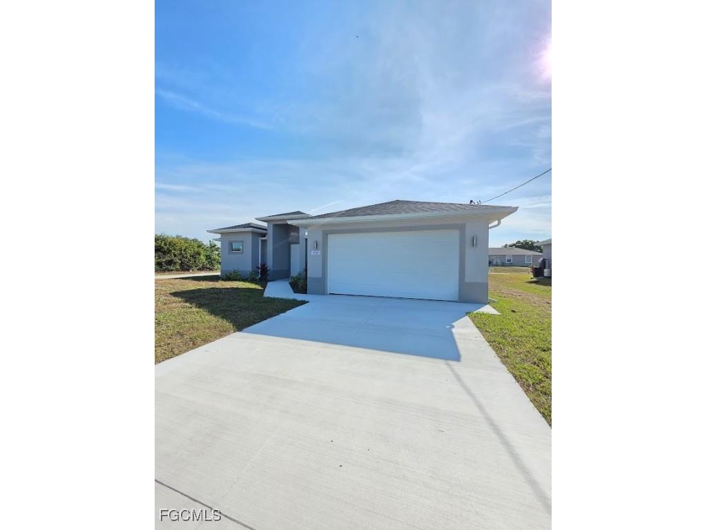 3717 16th Street W Lehigh Acres FL 33971 2025023989 image2
