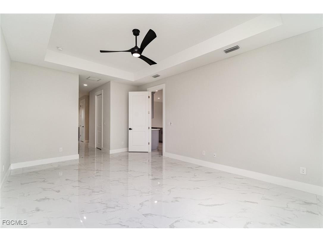 3717 4th Street SW Lehigh Acres FL 33976 2025007300 image19