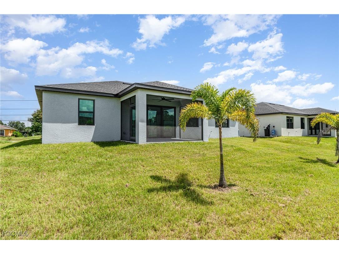 3717 4th Street SW Lehigh Acres FL 33976 2025007300 image34