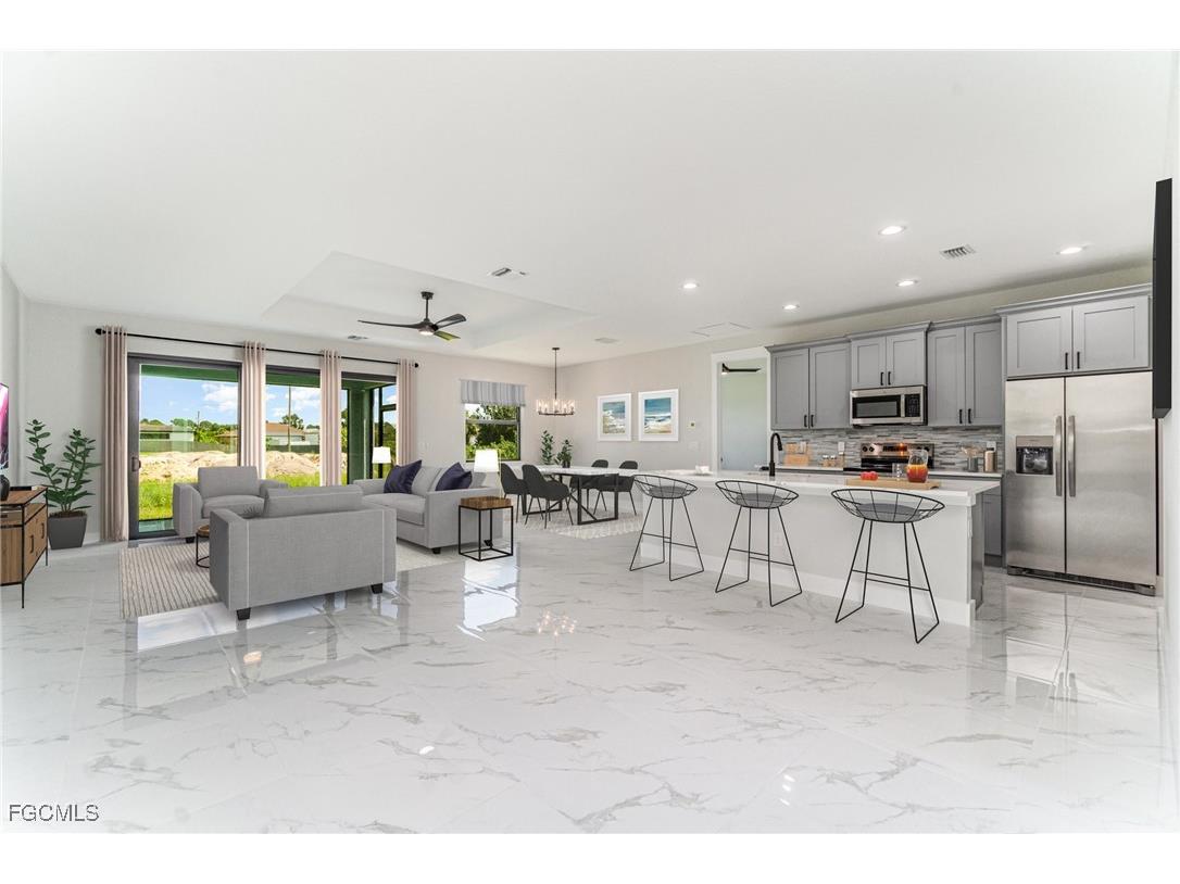 3717 4th Street SW Lehigh Acres FL 33976 2025007300 image4