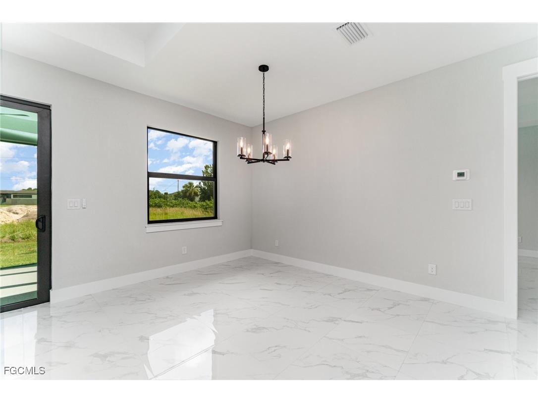 3717 4th Street SW Lehigh Acres FL 33976 2025007300 image8