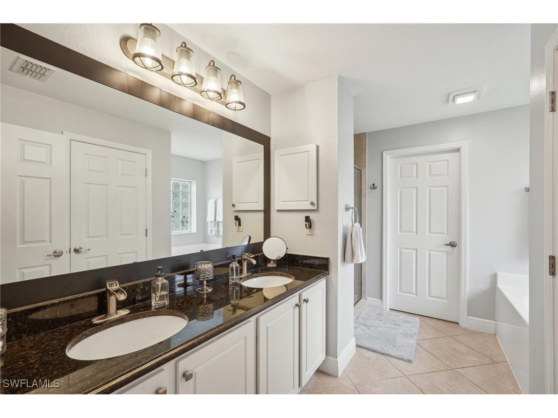 3717 Agualinda Boulevard Cape Coral FL 33914 225075514 image22