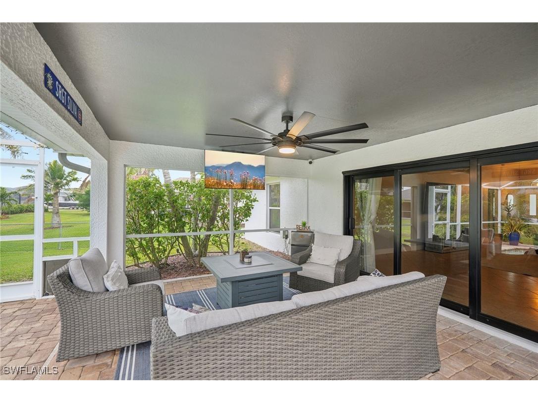 3717 Agualinda Boulevard Cape Coral FL 33914 225075514 image38