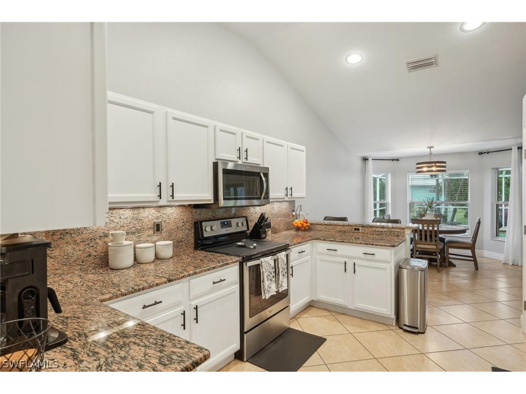 3717 Agualinda Boulevard Cape Coral FL 33914 226009060 image17