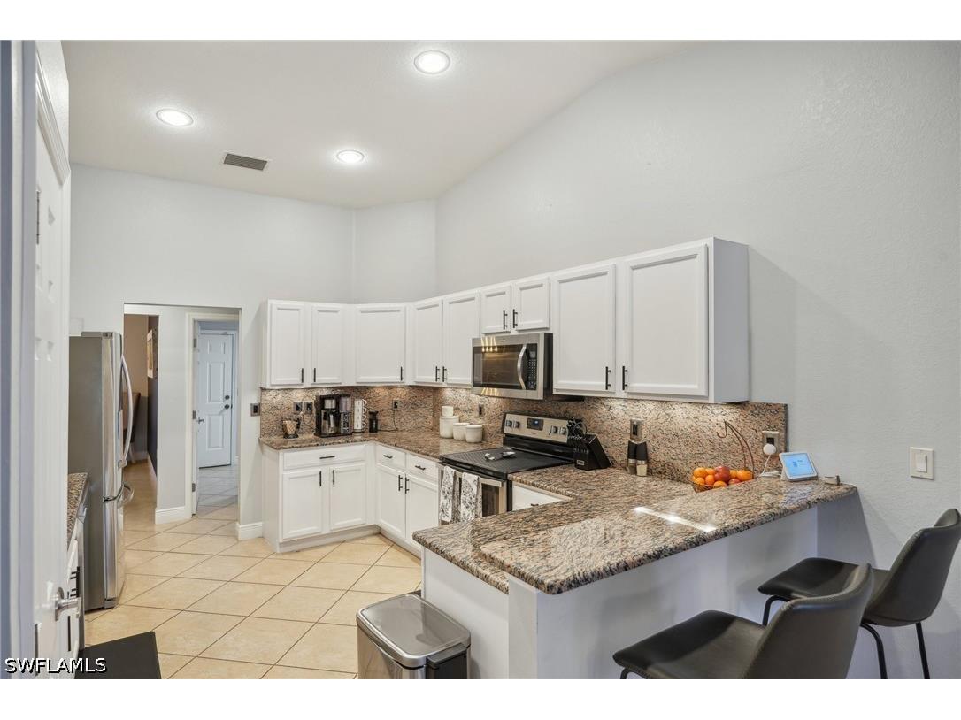 3717 Agualinda Boulevard Cape Coral FL 33914 226019931 image7