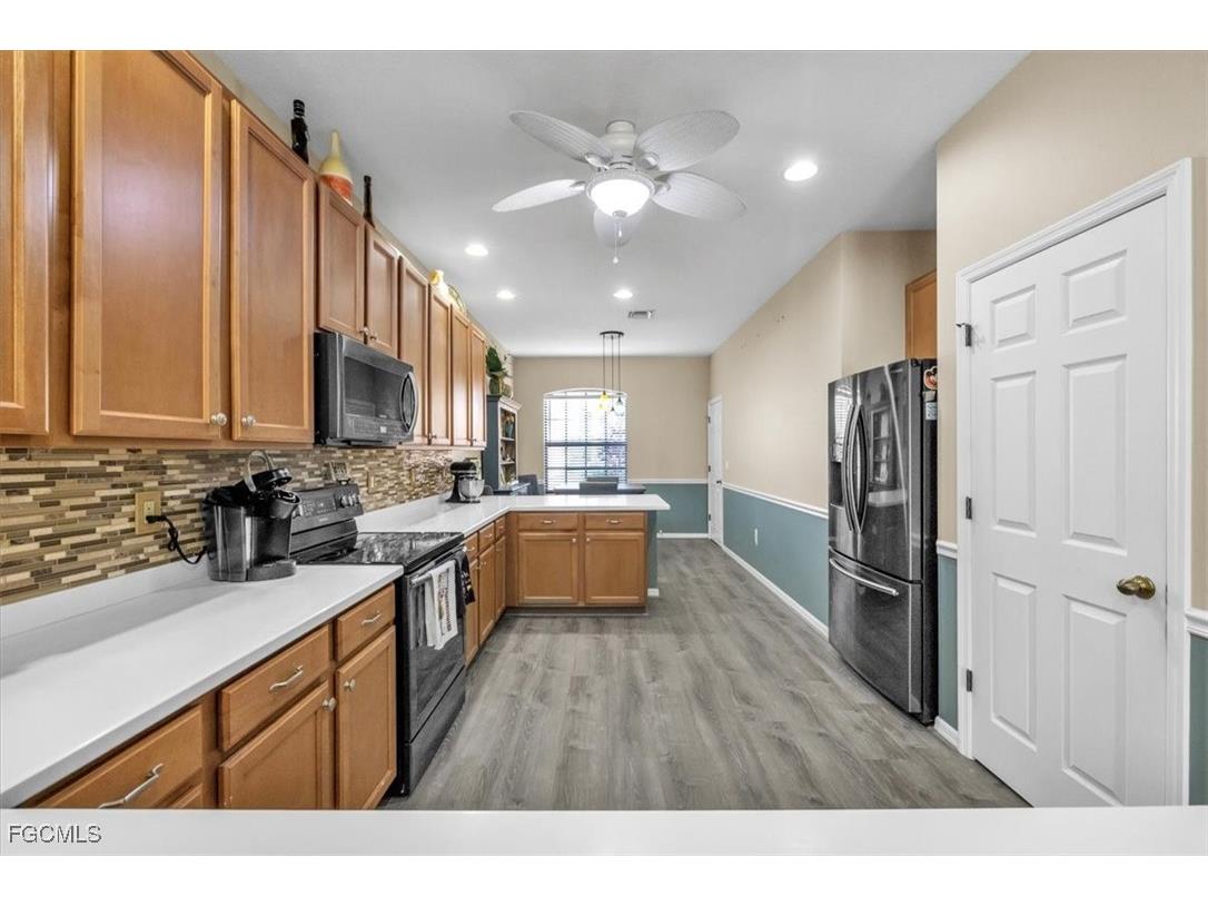 3717 Pino Vista Way Estero FL 33928 2026000219 image17