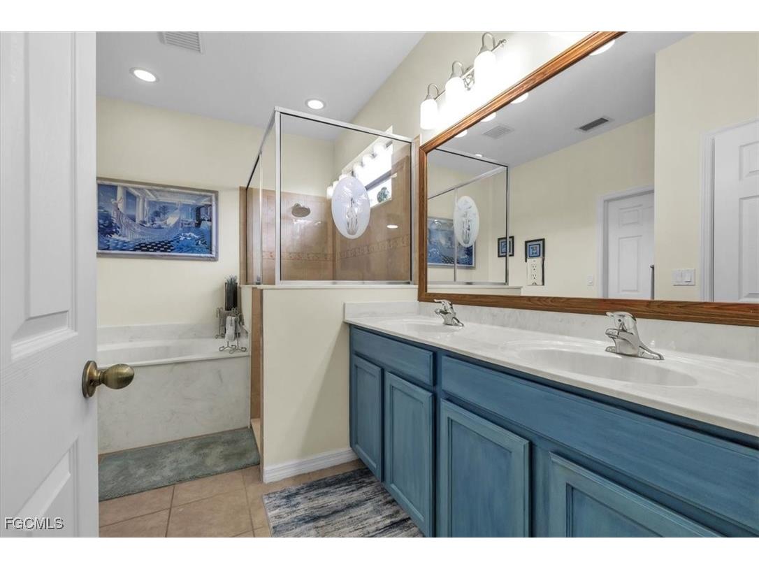 3717 Pino Vista Way Estero FL 33928 2026000219 image27