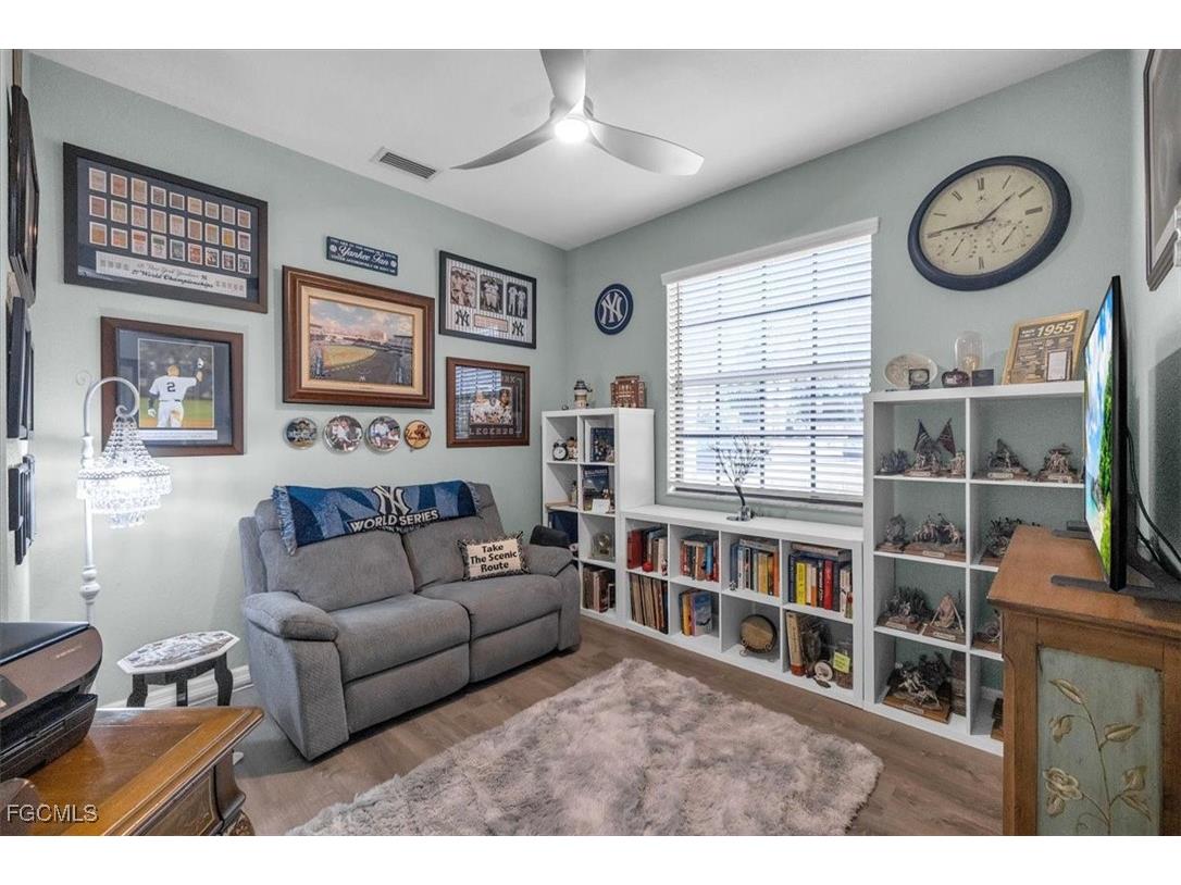 3717 Pino Vista Way Estero FL 33928 2026000219 image35