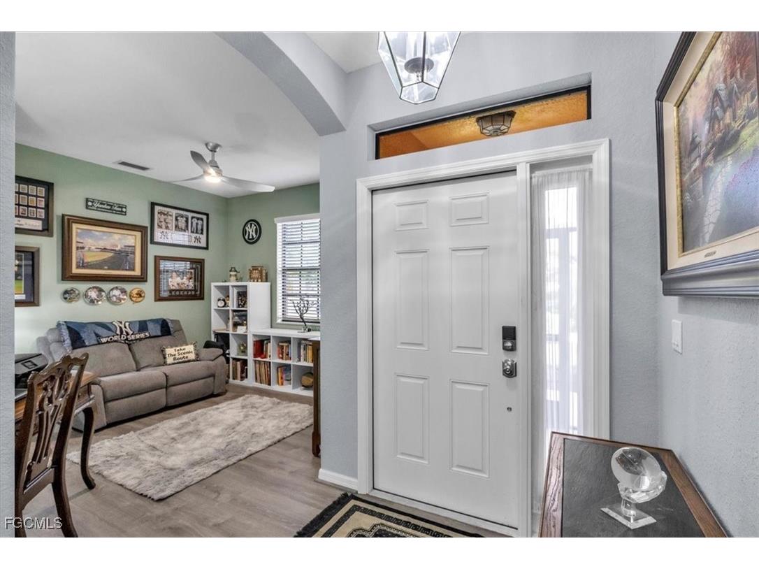 3717 Pino Vista Way Estero FL 33928 2026000219 image7