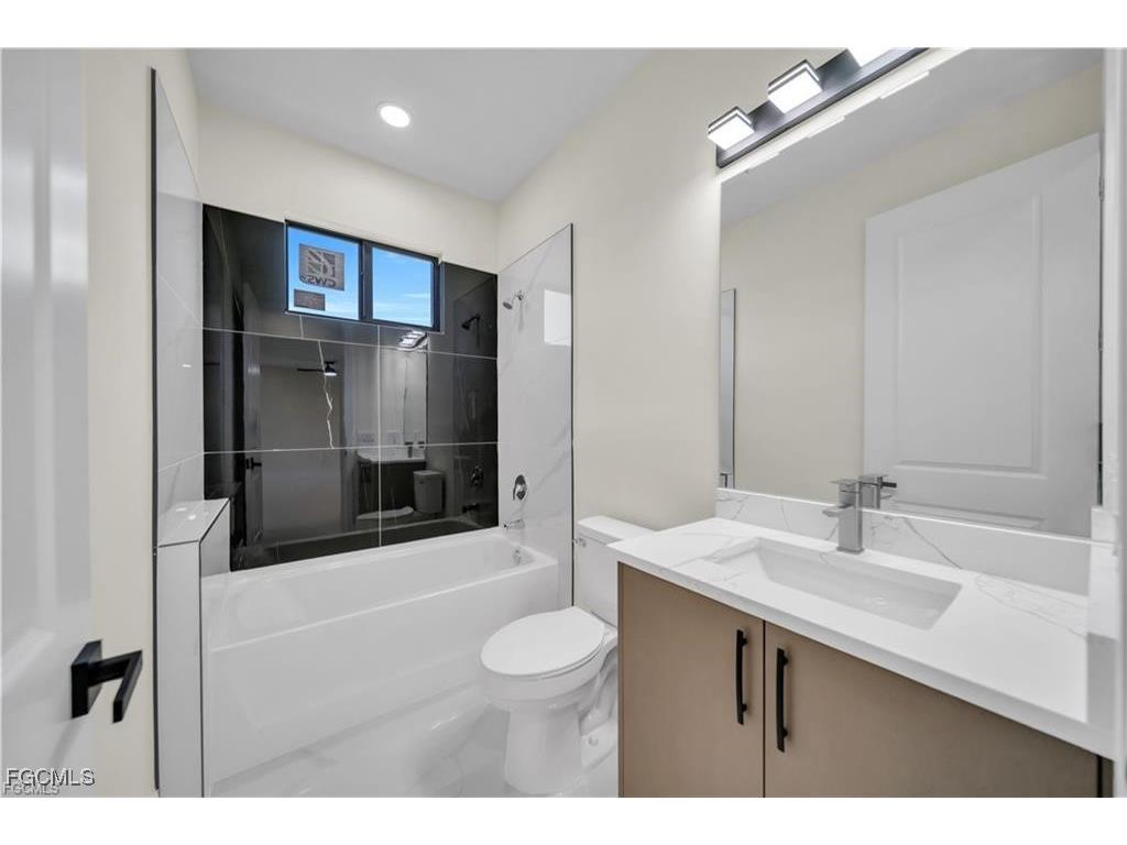 3718 20th Street SW Lehigh Acres FL 33976 2025021451 image15