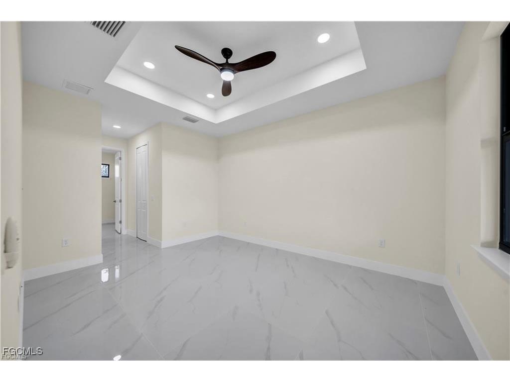 3718 20th Street SW Lehigh Acres FL 33976 2025021451 image9